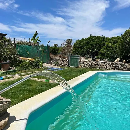 Con Piscina Y Jacuzzi En Conil De La Frontera Dom wakacyjny *